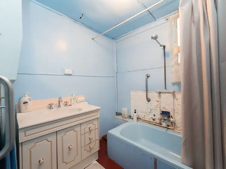 Seventh view of Homely house listing, 130 Carthage Street, Tamworth NSW 2340
