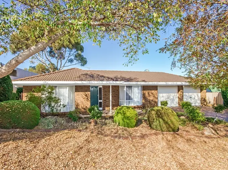 32 Dalkeith Road, Seaford Rise SA 5169