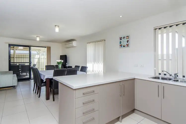 Fifth view of Homely villa listing, 2/37 Chynoweth Avenue, Hackham SA 5163