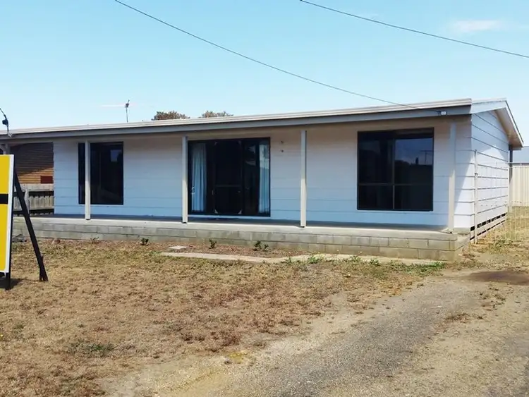 56 Lake View Crescent, St Leonards VIC 3223