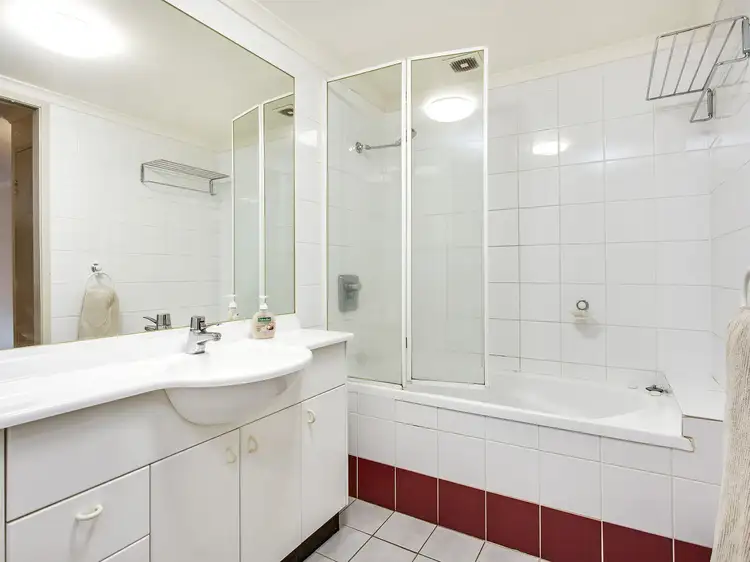 Sixth view of Homely unit listing, 12/18 Captain Cook Crescent, Griffith ACT 2603