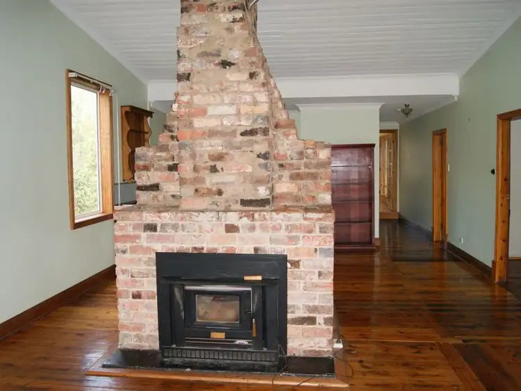 Seventh view of Homely house listing, 6 Gibbs Place, Bairnsdale VIC 3875