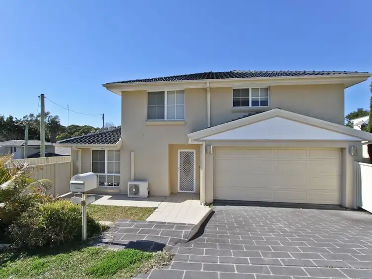 2 Jean Street, Belmont NSW 2280