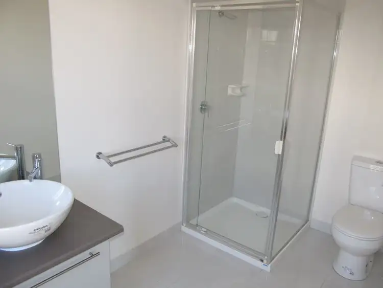 Fourth view of Homely unit listing, 21A Fison Ave, Bairnsdale VIC 3875