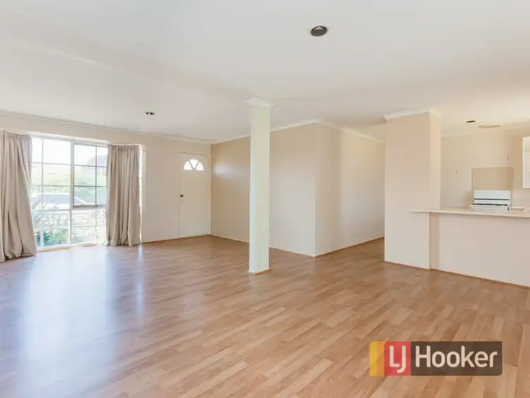 Fifth view of Homely house listing, 26 Insignia Crescent, Berwick VIC 3806