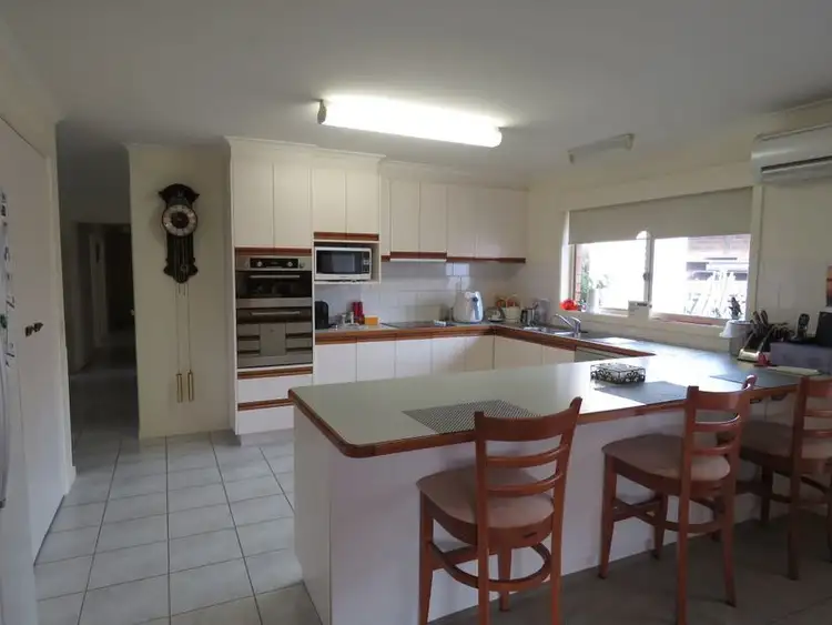 Seventh view of Homely house listing, 8 Callistemon Court, Paynesville VIC 3880