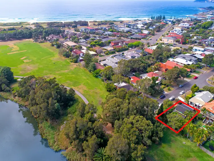 Fifth view of Homely house listing, 18 Travers Road, Curl Curl NSW 2096