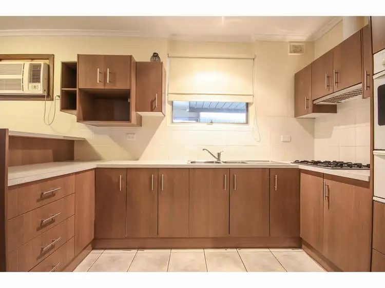 Sixth view of Homely house listing, 8 Louis Crescent, Newton SA 5074
