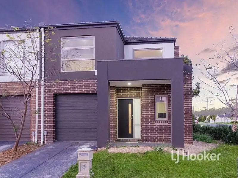 Main view of Homely townhouse listing, 16 Admiralty Lane, Sydenham VIC 3037