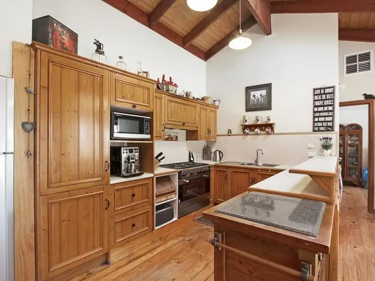 Fifth view of Homely house listing, 985 Sugarloaf Creek Road, Broadford VIC 3658