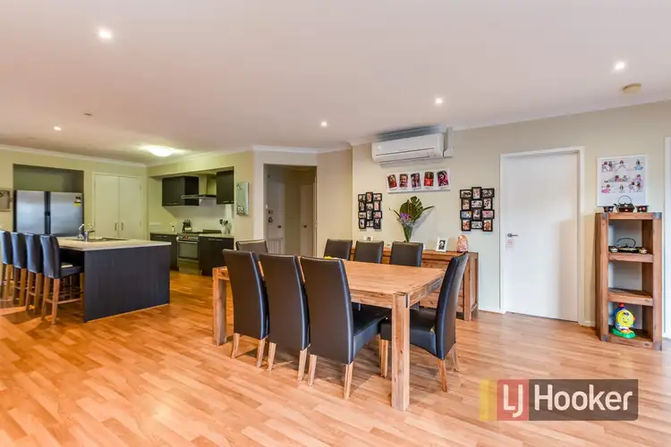 Fourth view of Homely house listing, 9 Platt Close, Pakenham VIC 3810