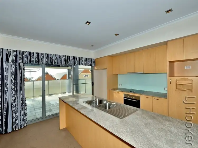 Fifth view of Homely apartment listing, 24/3 The Palladio, Mandurah WA 6210