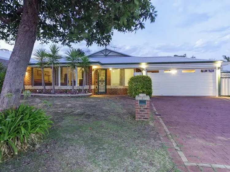 6 Fulham Close, Parmelia WA 6167