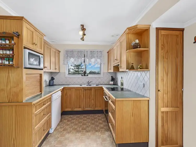 Fifth view of Homely house listing, 8 Torres Street, Killarney Vale NSW 2261