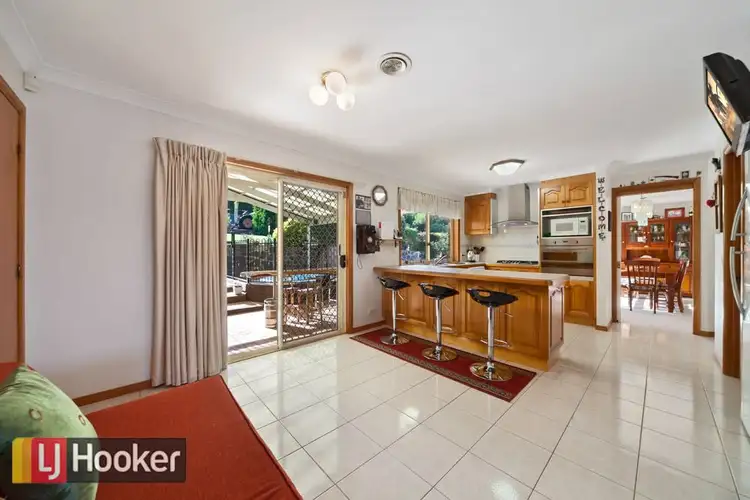 Seventh view of Homely house listing, 18-20 Cranston Close, Narre Warren North VIC 3804