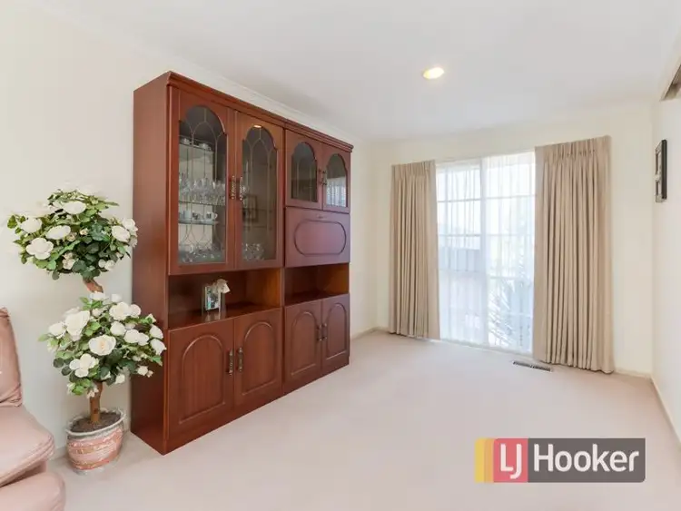 Sixth view of Homely house listing, 9 Wevlin Close, Endeavour Hills VIC 3802