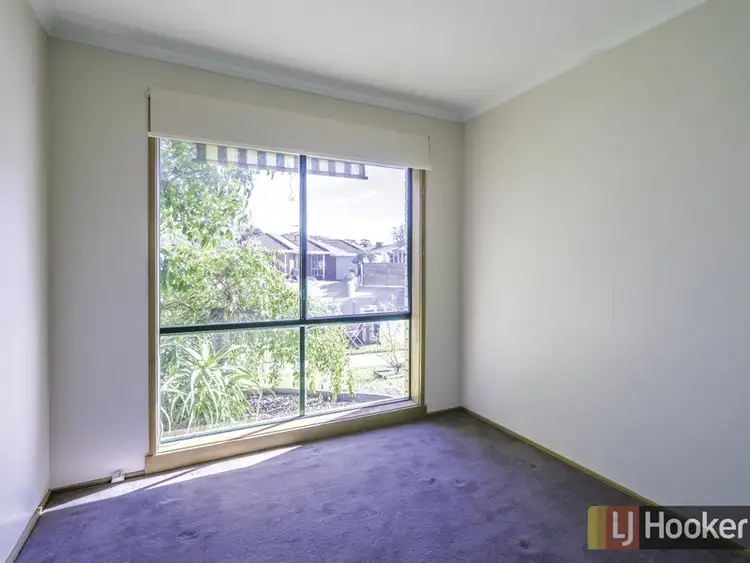 Fifth view of Homely unit listing, 1/10 Topaz Place, Narre Warren VIC 3805