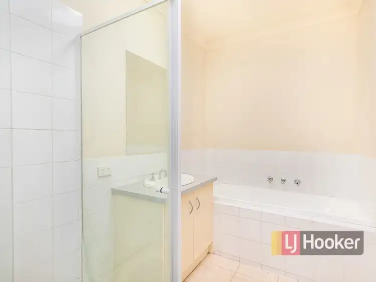 Sixth view of Homely unit listing, 18/15A Hooker Road, Werribee VIC 3030