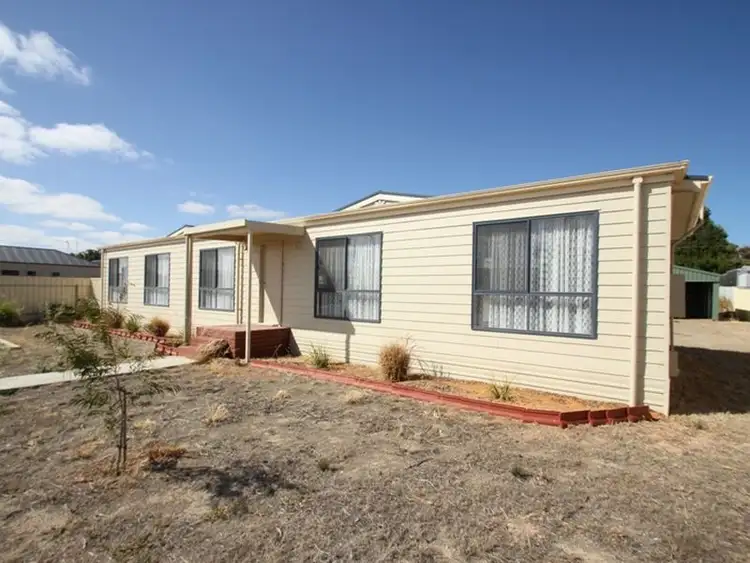 21 Chapple Street, Moonta Bay SA 5558