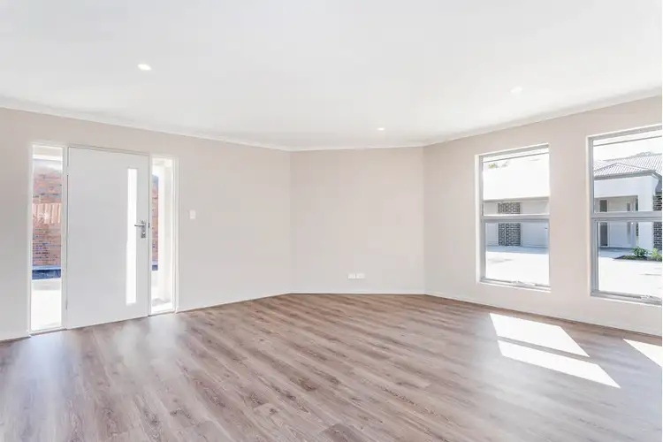 Fourth view of Homely house listing, 2/9 Duncan Crescent, Highbury SA 5089