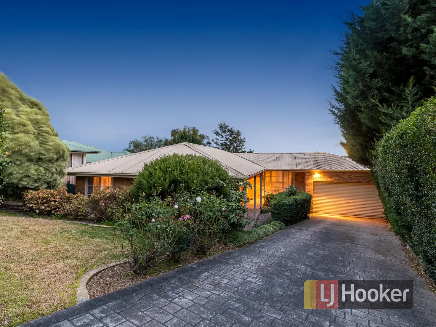 Main view of Homely house listing, 14 Mahon Avenue, Beaconsfield VIC 3807