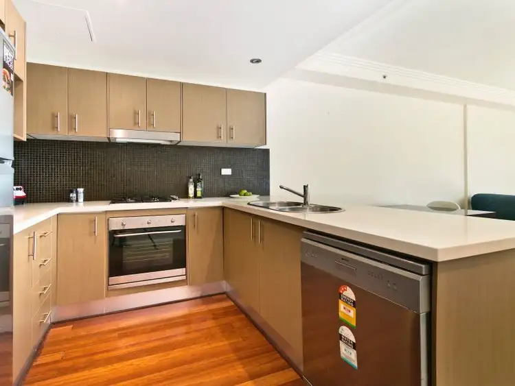 Third view of Homely apartment listing, 2 Cunningham St, Sydney NSW 2000