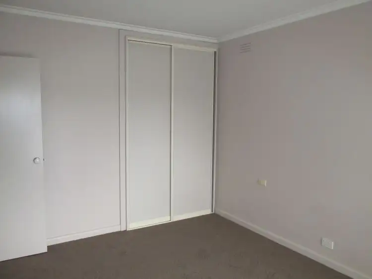 Sixth view of Homely unit listing, 4/376 Main Street, Bairnsdale VIC 3875
