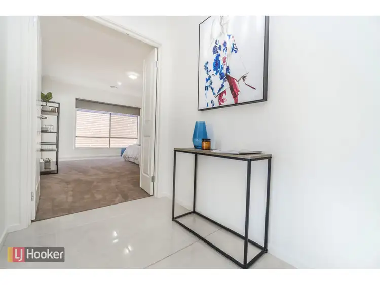Sixth view of Homely house listing, 4 Montalto Street, Craigieburn VIC 3064