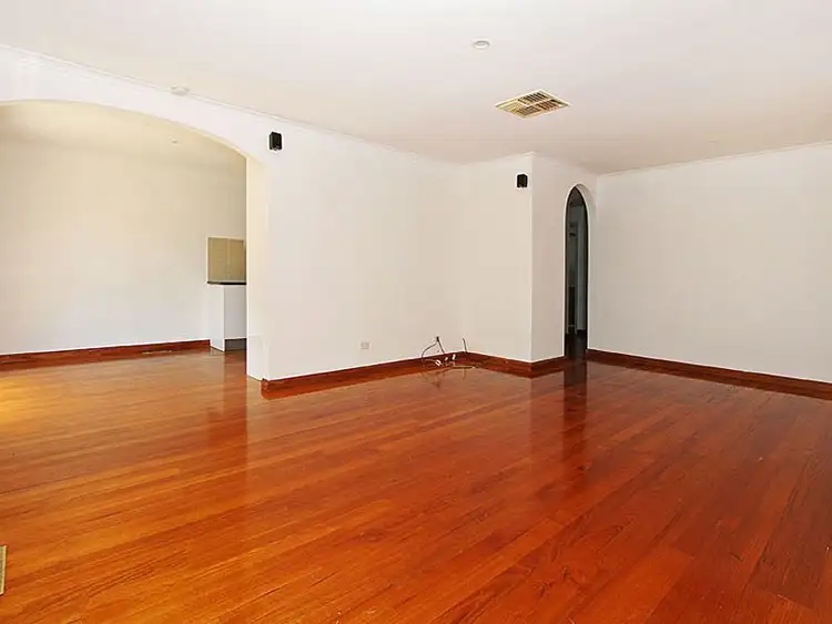 Sixth view of Homely house listing, 15 Midholm Crt, Thomastown VIC 3074