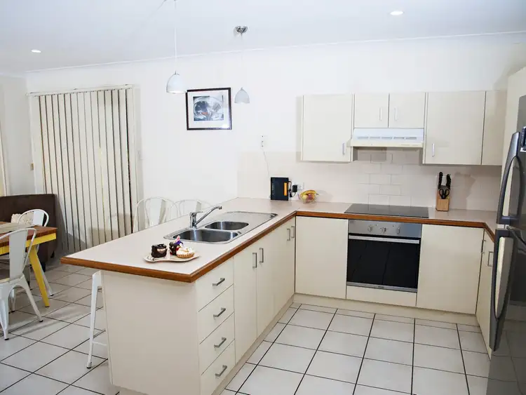 Fifth view of Homely house listing, 5 Elliott Close, Raymond Terrace NSW 2324