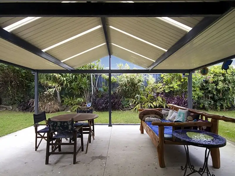 Main view of Homely semi-detached listing, 2/5B Woram Place, Kingscliff NSW 2487