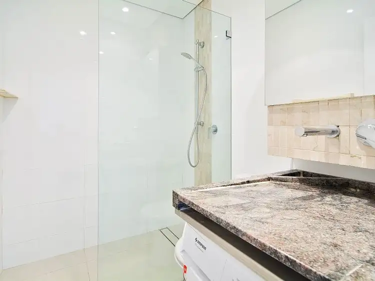 Fifth view of Homely apartment listing, 12/106 Bay Road, Waverton NSW 2060