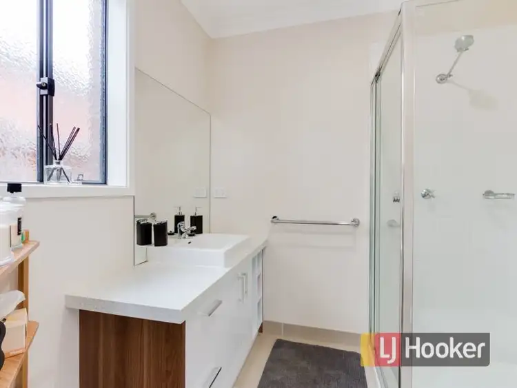 Fourth view of Homely house listing, 84 Mountainview Boulevard, Cranbourne North VIC 3977