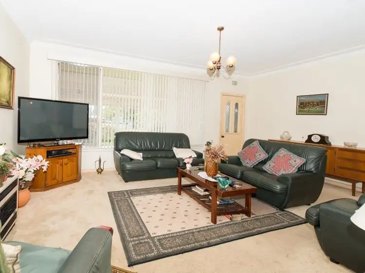 Fifth view of Homely house listing, 19 Petra Avenue, Tamworth NSW 2340