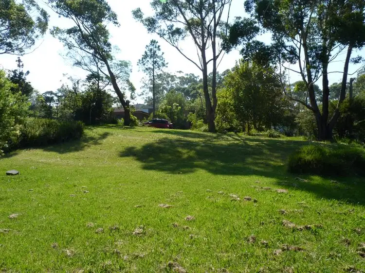 27 Bannister Head Road, Mollymook NSW 2539