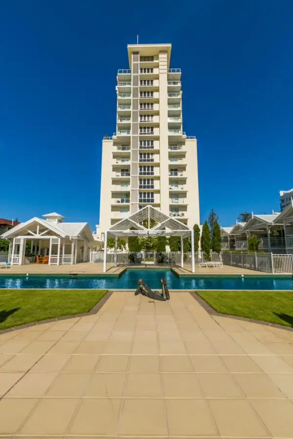 102/212-214 Marine Parade, Labrador QLD 4215