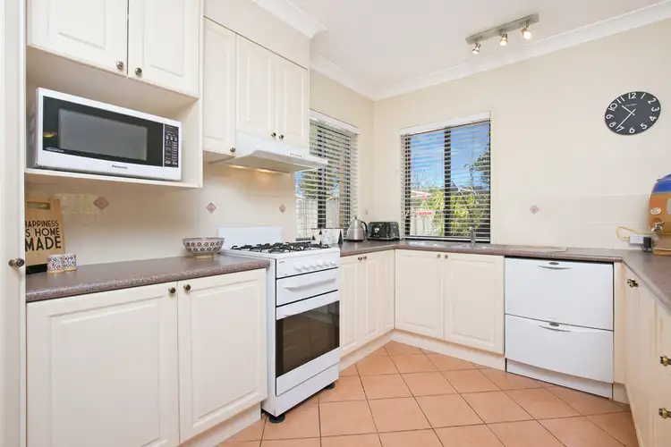 Fifth view of Homely house listing, 7 Ensign Street, Carindale QLD 4152