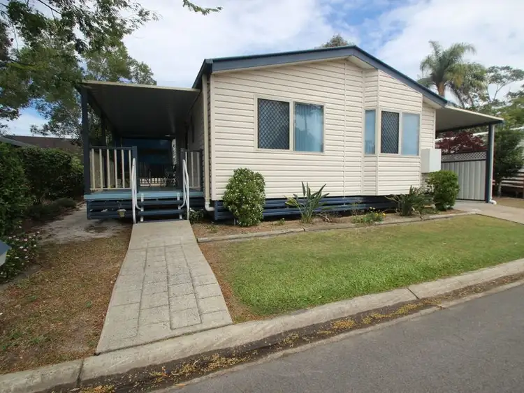 4 Wisteria Drive, Eli Waters QLD 4655