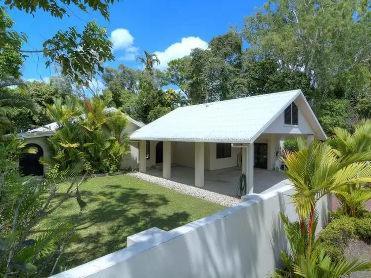 13 Langley Road, Port Douglas QLD 4877