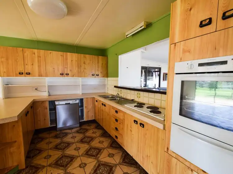 Sixth view of Homely house listing, 88 Willawong Street, Young NSW 2594