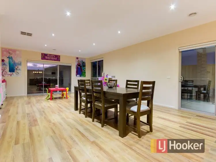 Fifth view of Homely house listing, 8 Herring Avenue, Cranbourne North VIC 3977