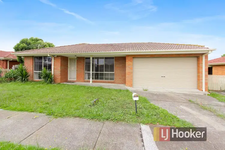 12 Montrose Way, Cranbourne West VIC 3977
