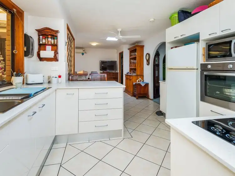Sixth view of Homely house listing, 16 Ballard Place, Coombabah QLD 4216
