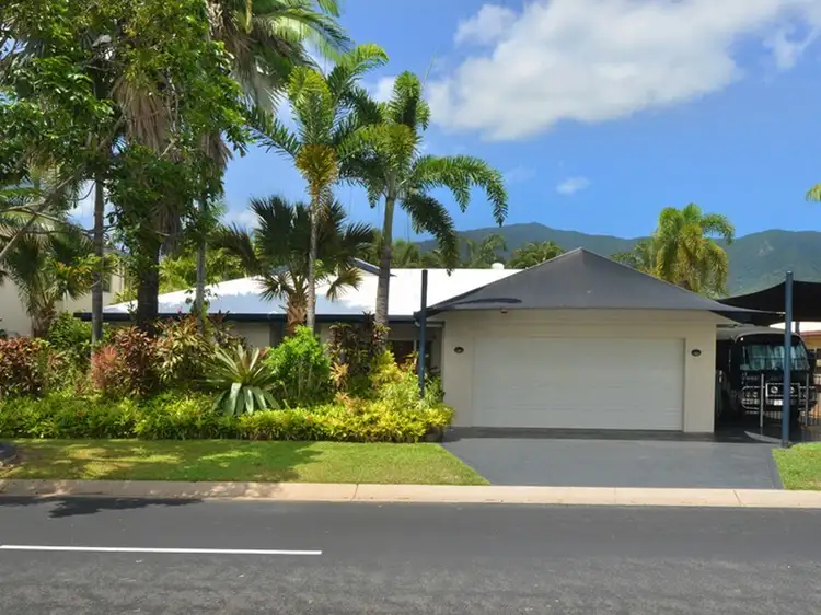 37 Wills Street, Brinsmead QLD 4870