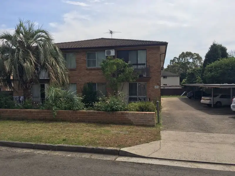 Main view of Homely unit listing, 4/5 Ronald Street, Carramar NSW 2163