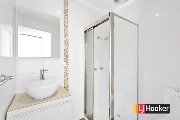 Sixth view of Homely house listing, 10 Acacia Court, Frankston VIC 3199