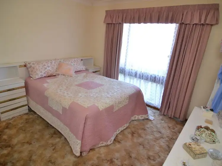 Fifth view of Homely house listing, 3 Chivers Close, Lithgow NSW 2790