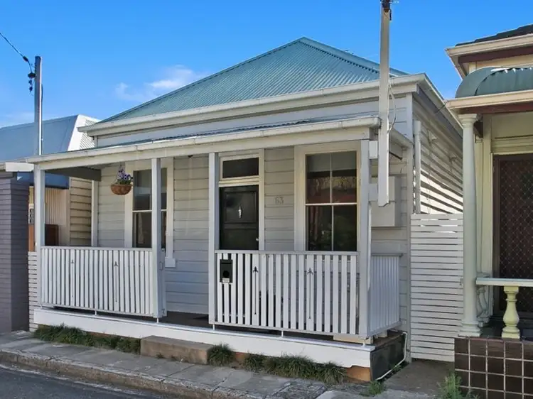 63 Rodgers Street, Carrington NSW 2294
