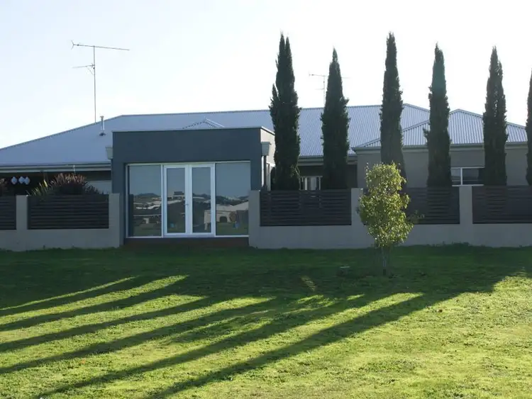 Second view of Homely house listing, 1 Oakridge Crescent, Mount Gambier SA 5290
