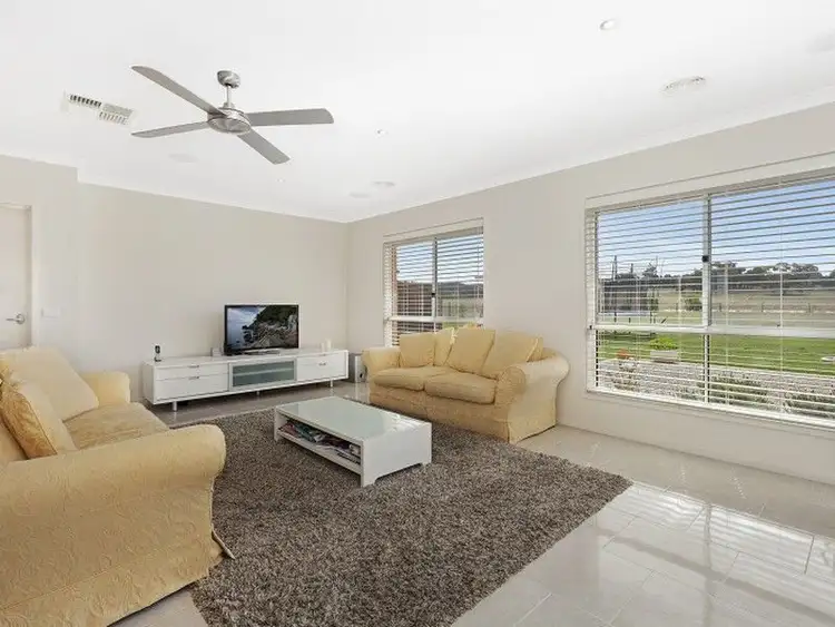 Sixth view of Homely house listing, 9 Cavallo Crescent, Hidden Valley VIC 3756